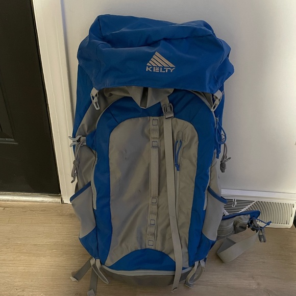 Kelty Fury 35 Liter Hiking Bag Backpack 